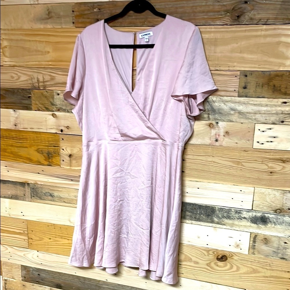 Express size 16 Light Pink Wrap Lightweight Silky with Flutter Sleeves Dress